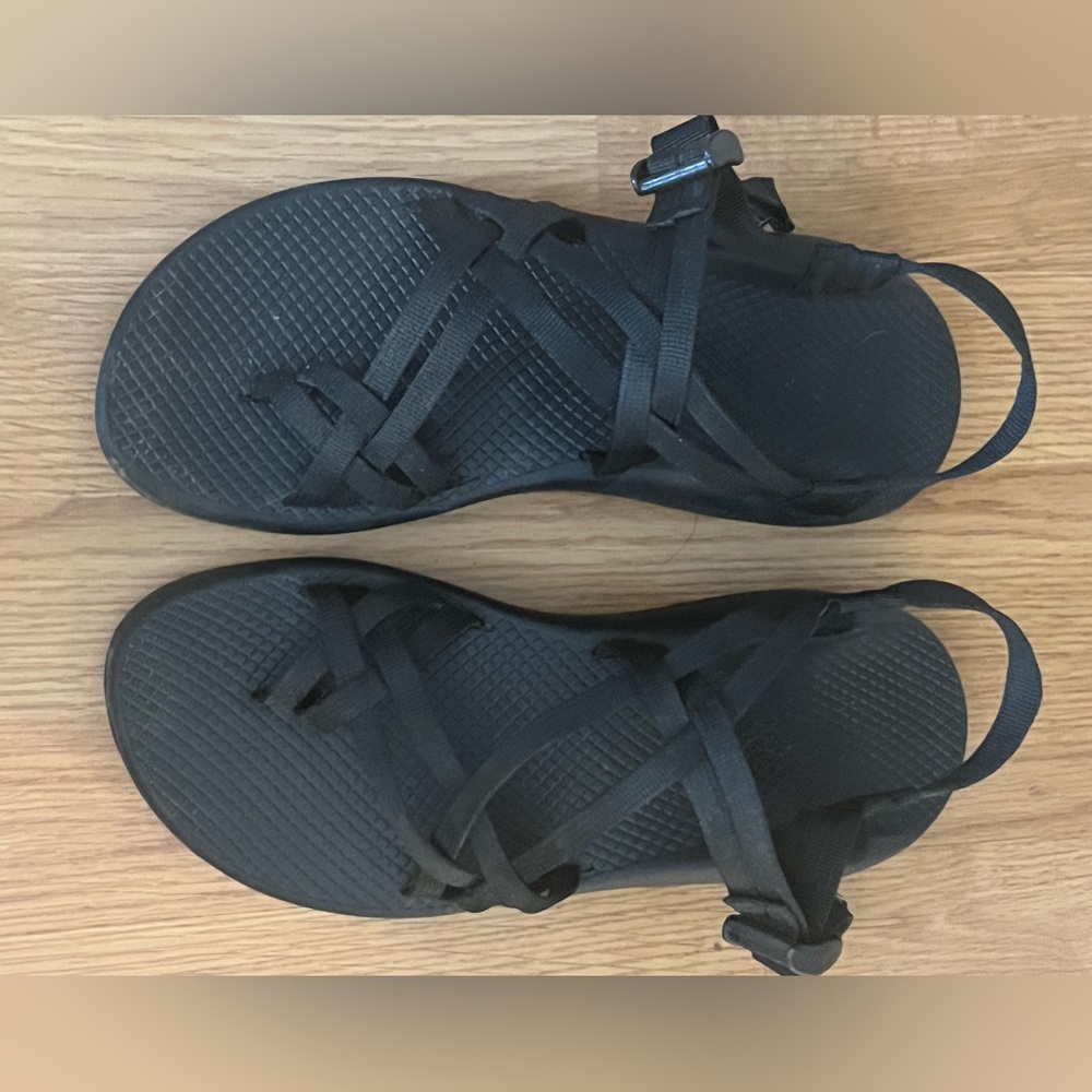 Chaco Cloud X2 Sport Sandal in Black size 10